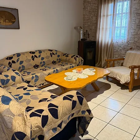 Georgoulis Holiday home Ambelokipoi (Corinthia)